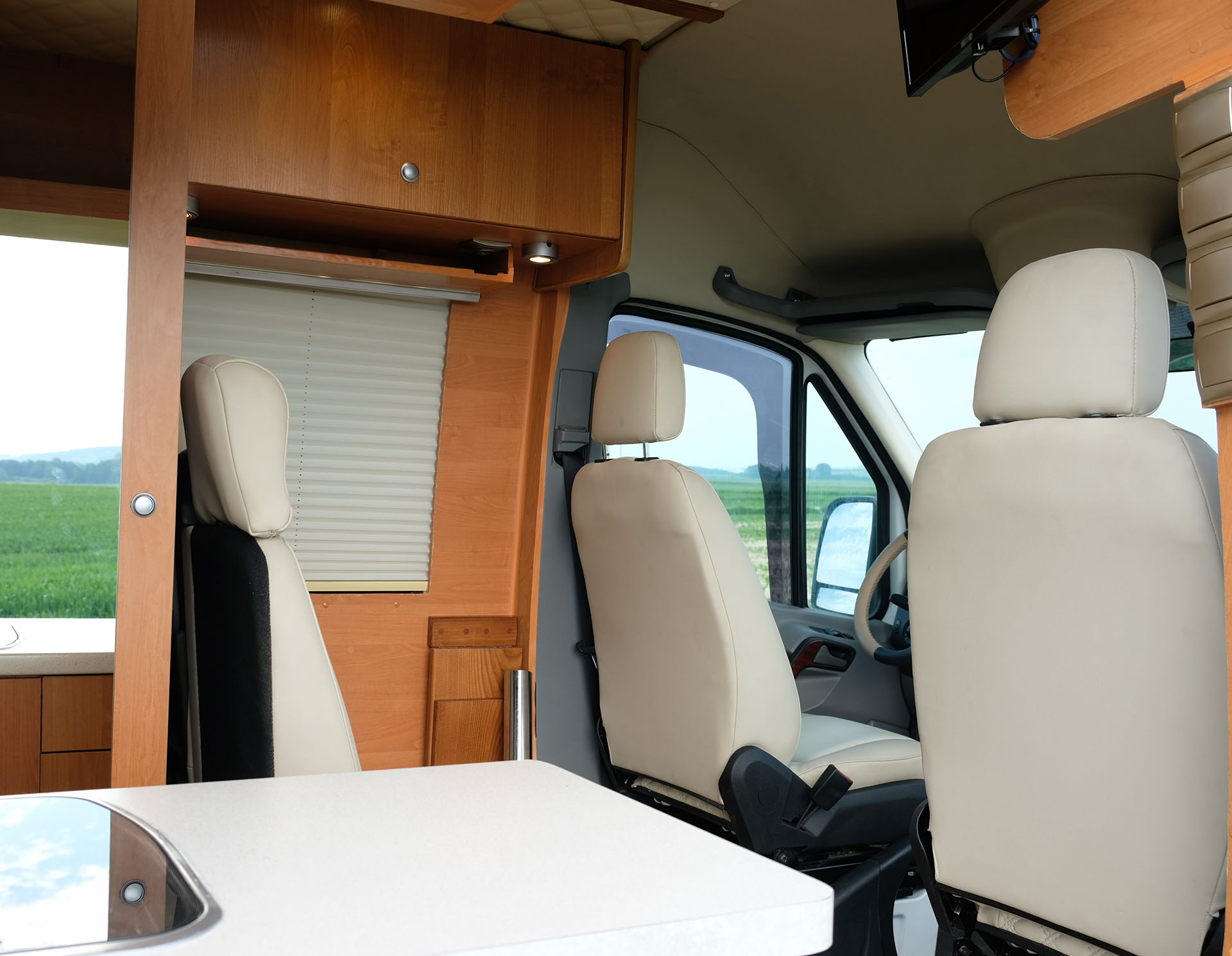 kamper_sprinter_21.jpg