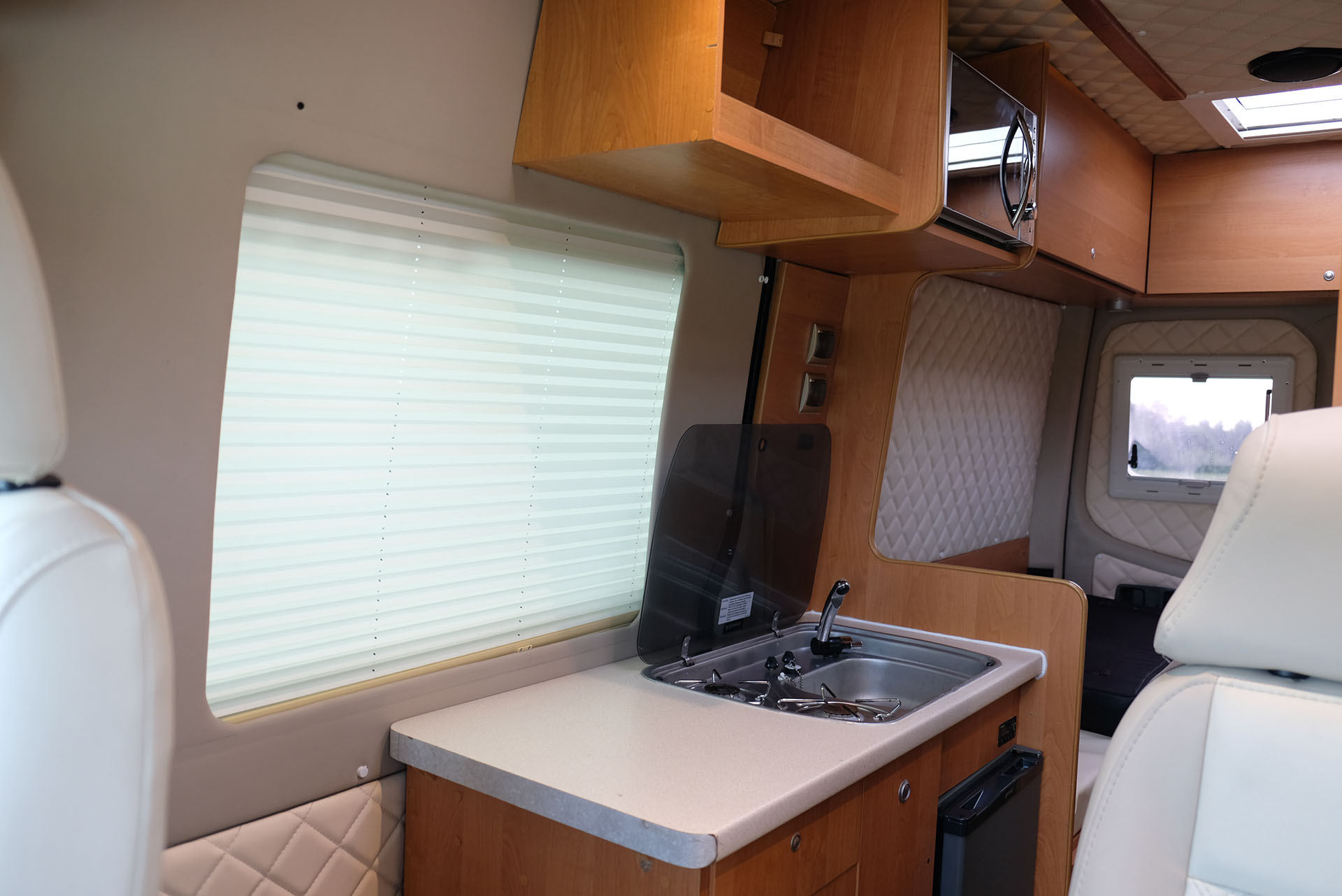 kamper_sprinter_29.jpg
